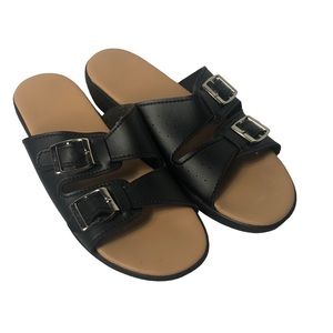 Gold Coast Black Thick Strapped Sandals size 7